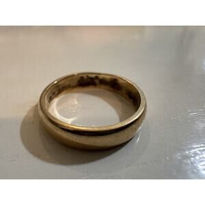 14k Yellow Gold Size 7 Solid Band Wedding .